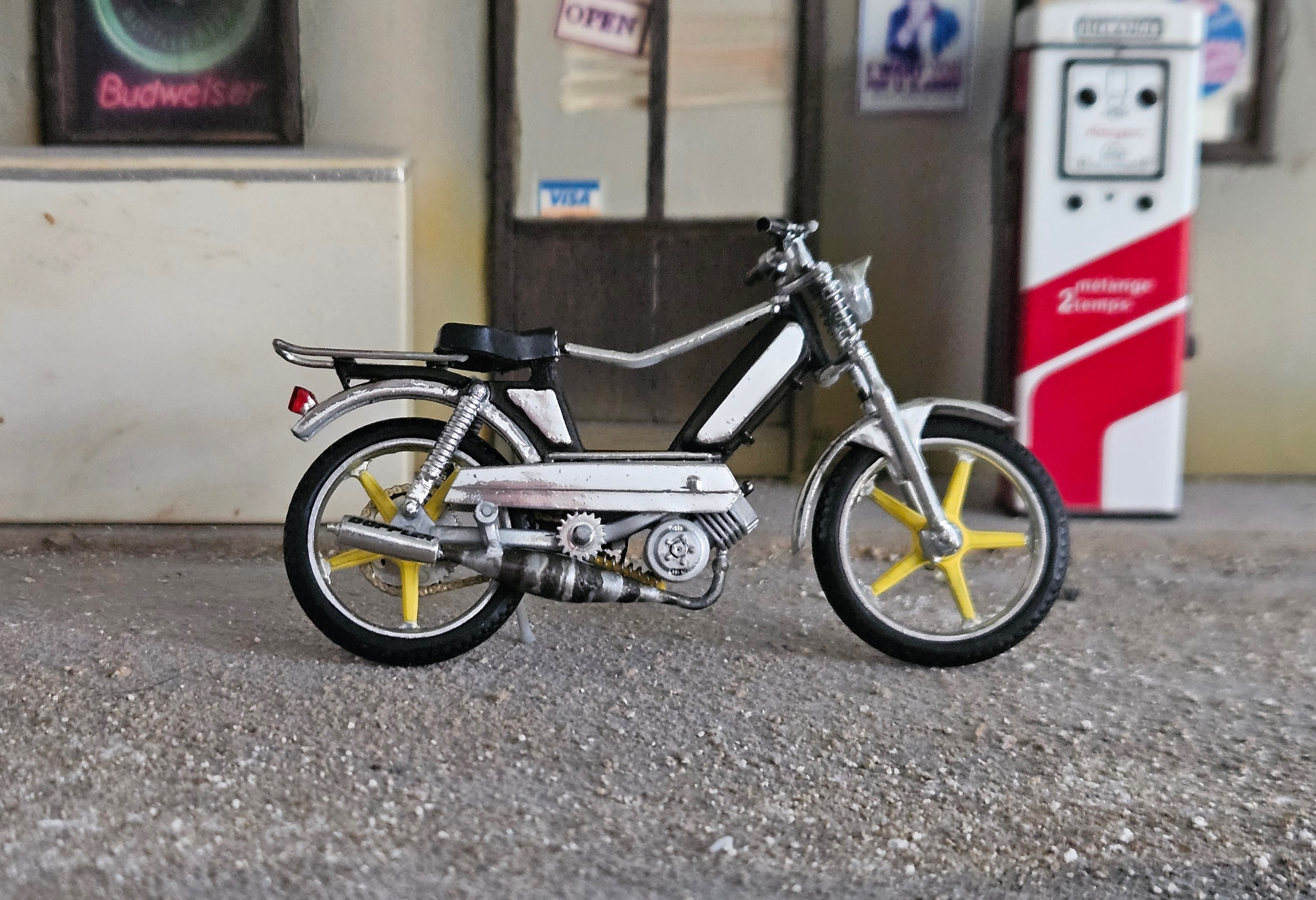 Peugeot 103 Sp Noir Electronic Pot Doppler 1/18