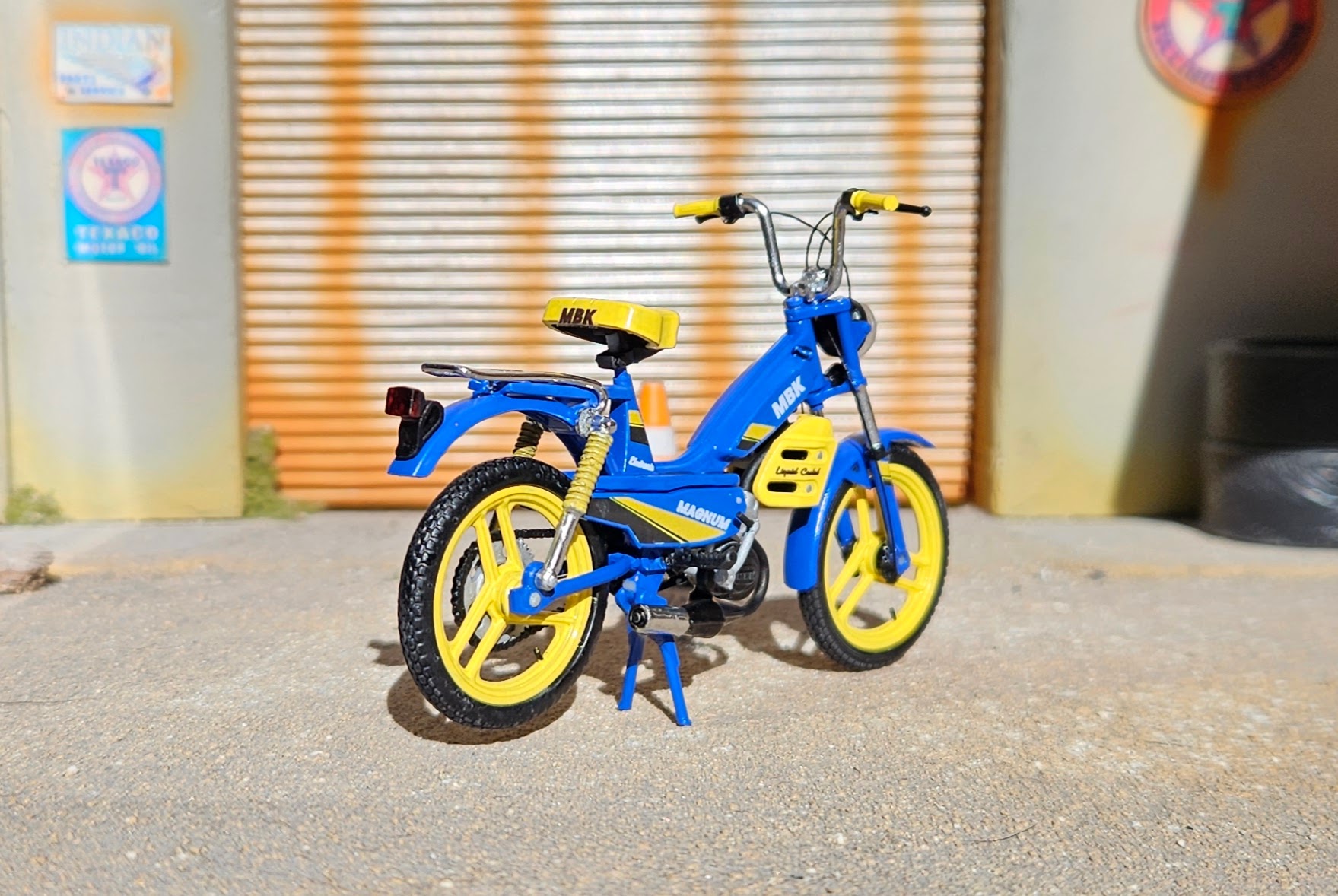 Mbk 51 Magnum Bleu Toute D Origine 1/18