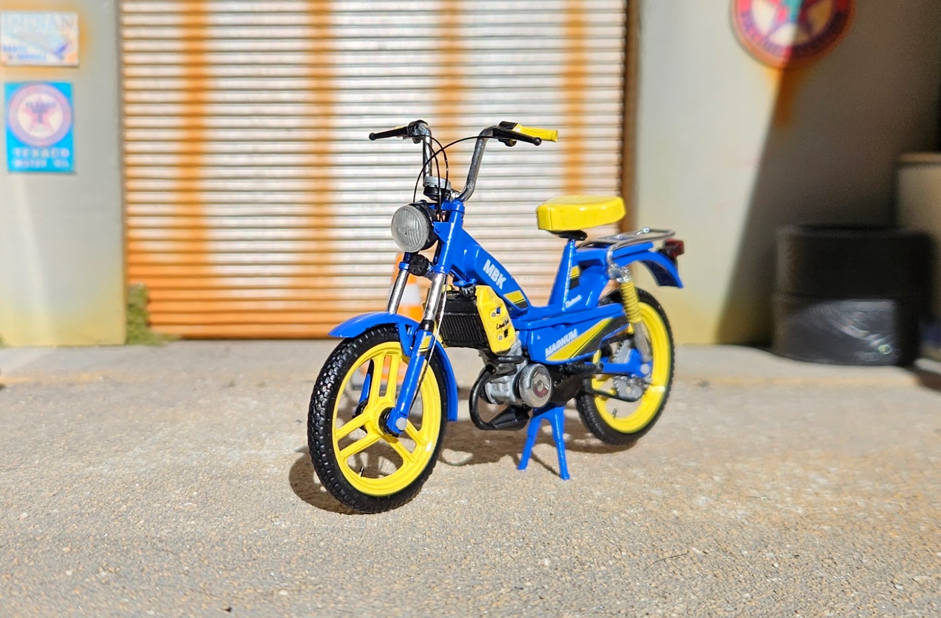 Mbk 51 Magnum Bleu Toute D Origine 1/18