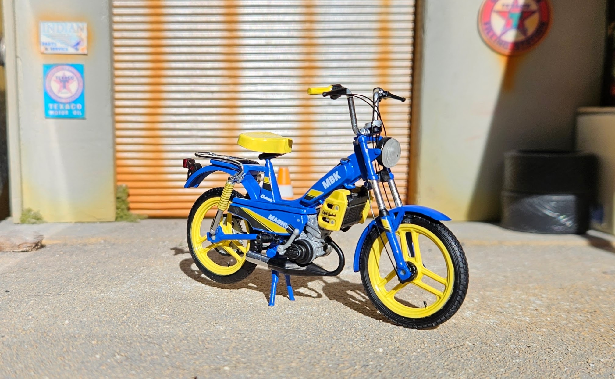 Mbk 51 Magnum Bleu Toute D Origine 1/18