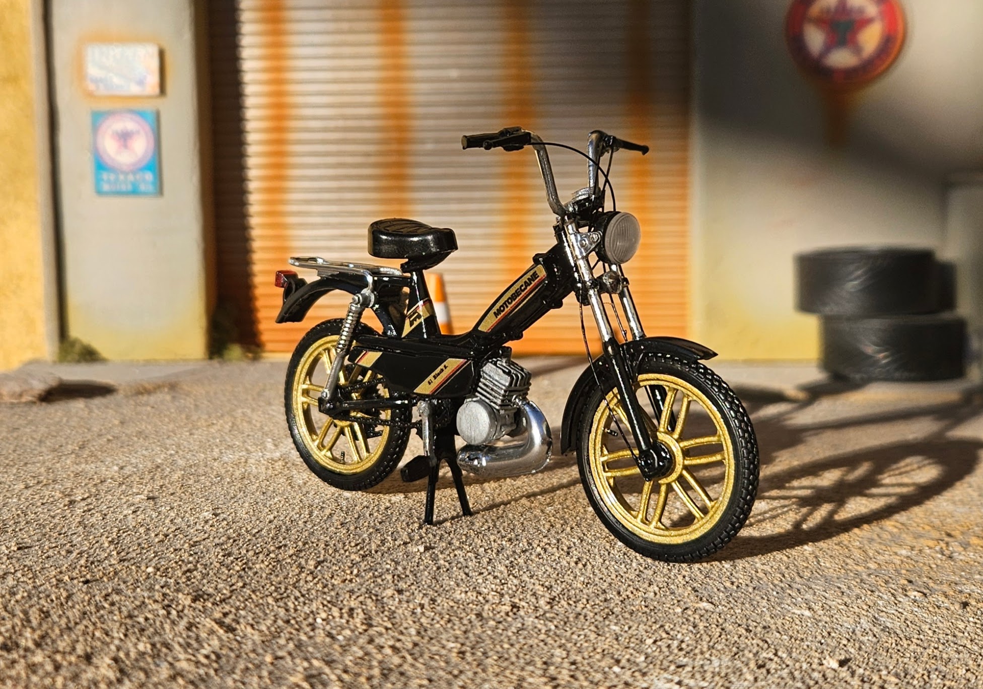 Mbk 51 Black S Noir Et Dore Toute D'origine 1/18