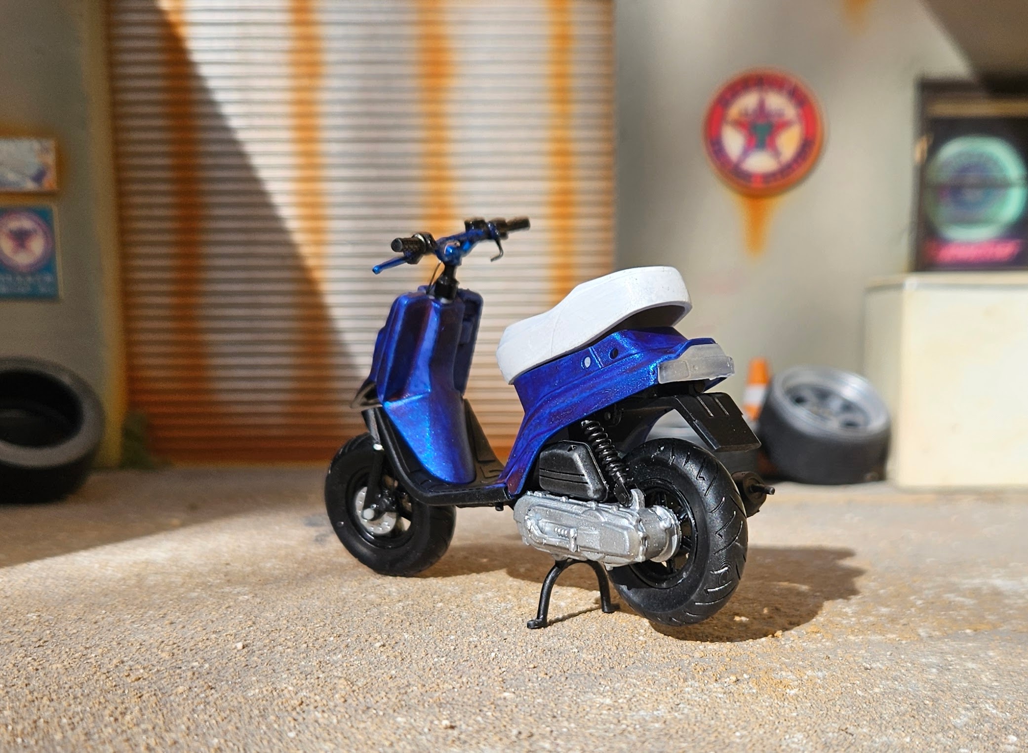 Mbk Booster  Bleu  1/18