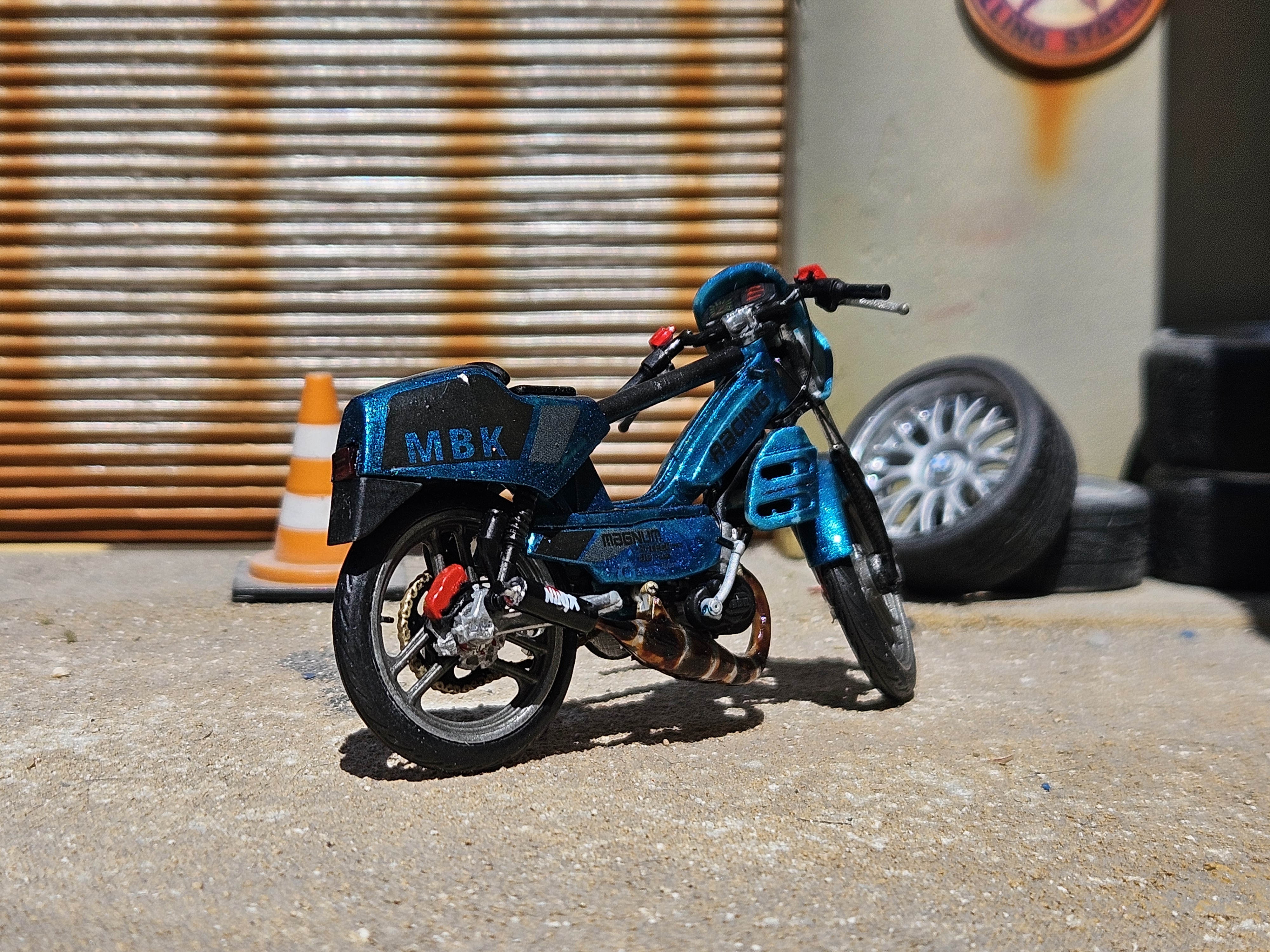 Mbk 51 Magnum Racing Verte Fluorite Griffe Pot Ninja G2 Carte Noire 1/18