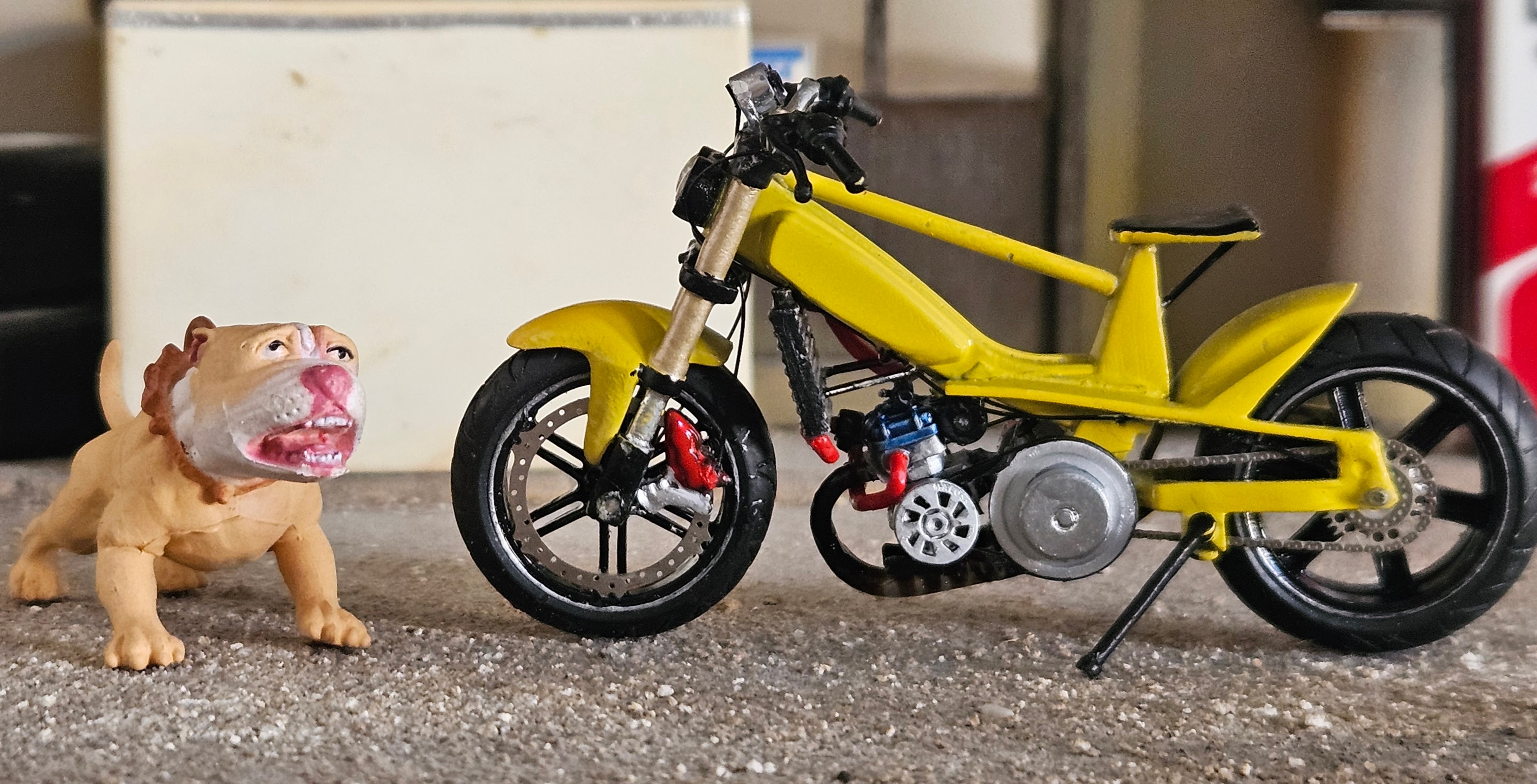 Mbk 41  Jaune Hybride Moteur 2fast Pot Krm 1/18