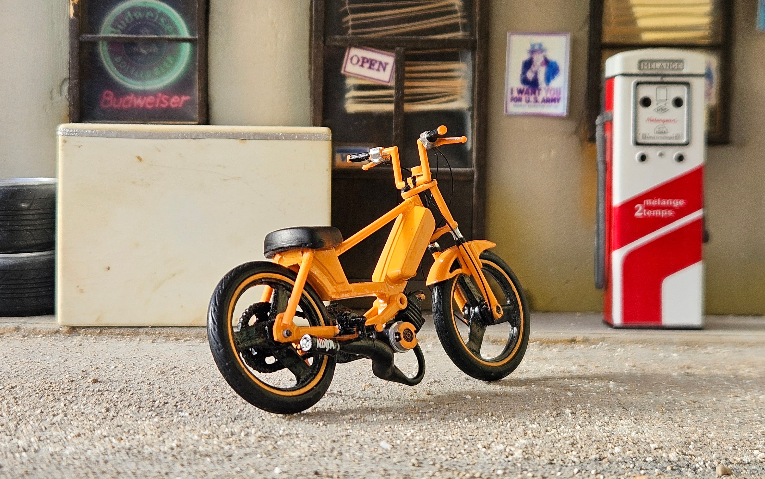 Peugeot 103 Sp Orange Mechanic 1/18