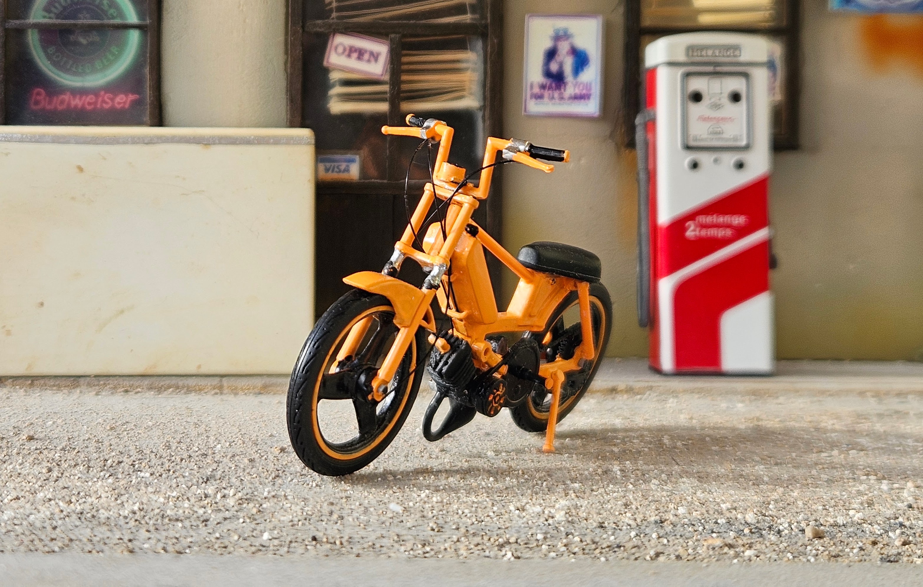 Peugeot 103 Sp Orange Mechanic 1/18