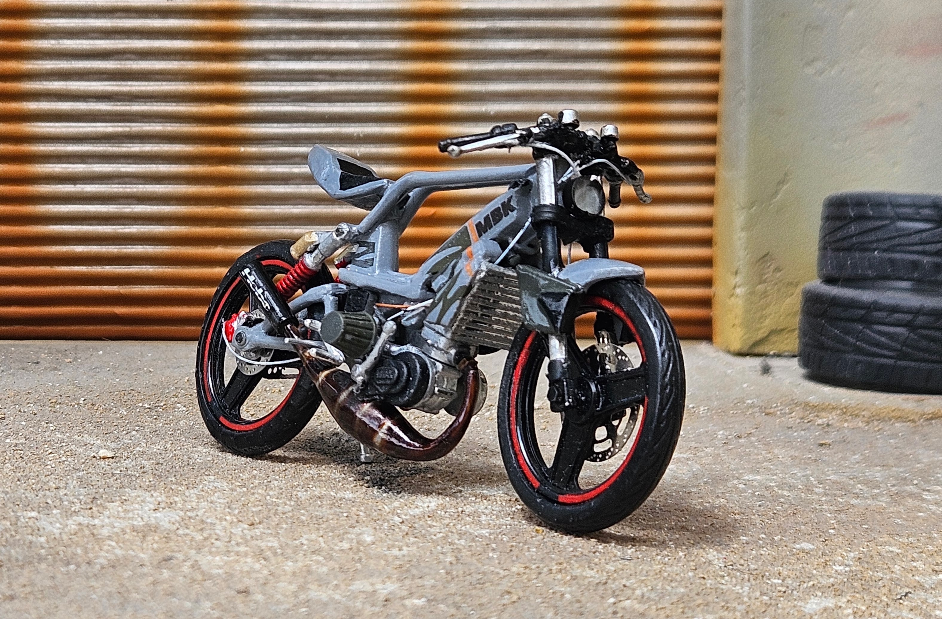 Mbk 51 Rock Grise By Romain 86cc Top Alu Hyper Racing 1/18