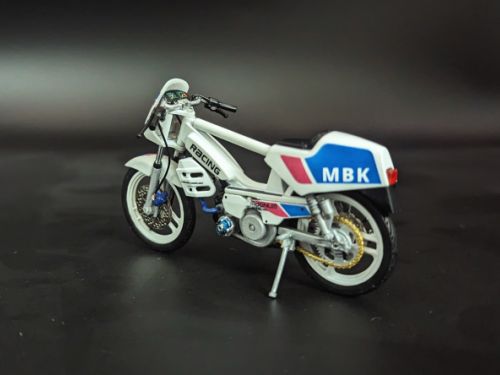 Mbk 51 Magnum Racing White Ceramic Pot Ninja Carte Noire 1/18