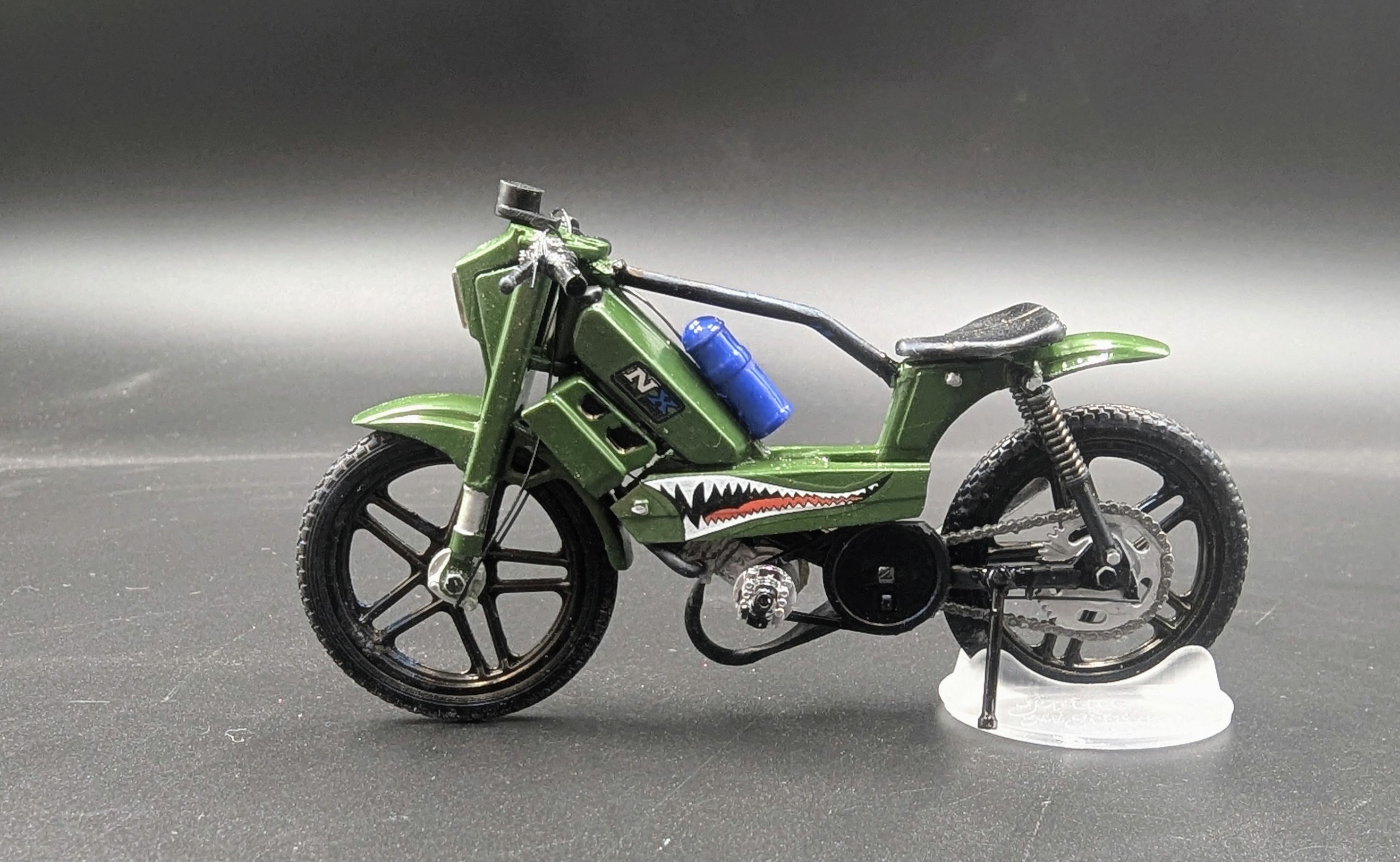 Peugeot 103 Sp Verte Militaire Navy 1/18