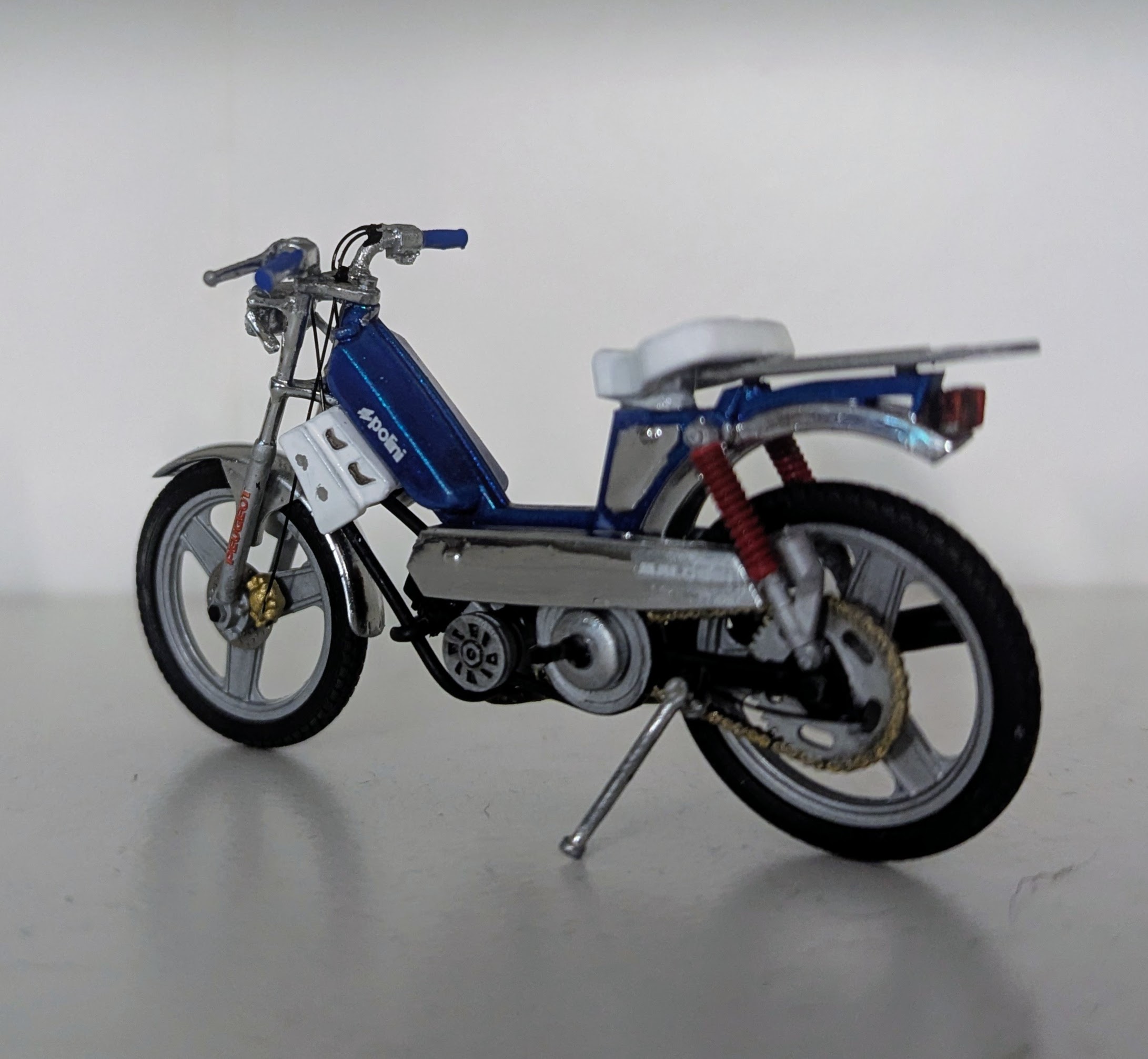 Peugeot 103 Sp Bleu Et Carter Chrome Pot Doppler 1/18