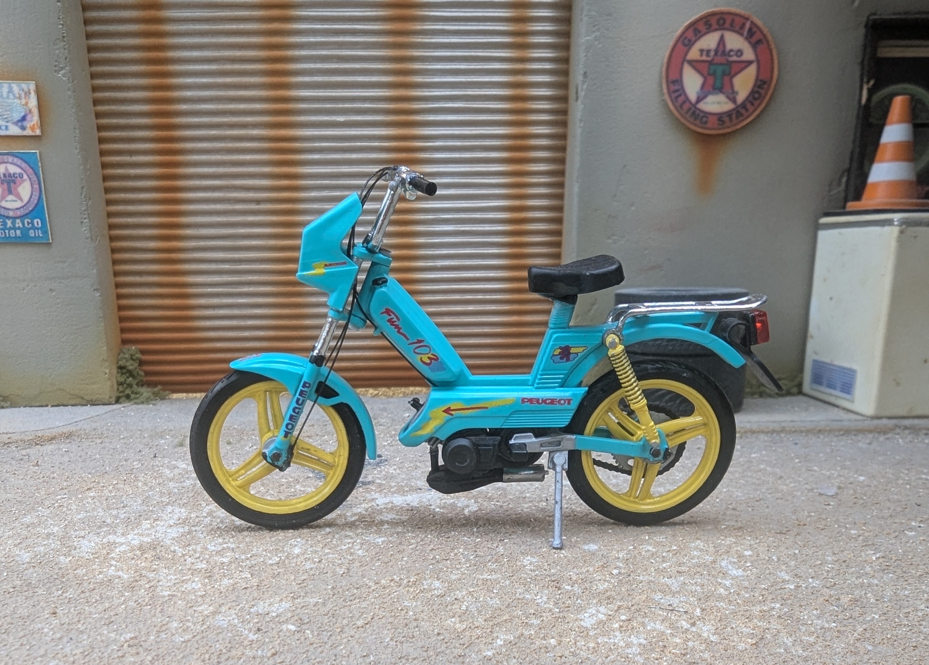 Peugeot 103 Spx Verte Decoration 103 Fun 1/18